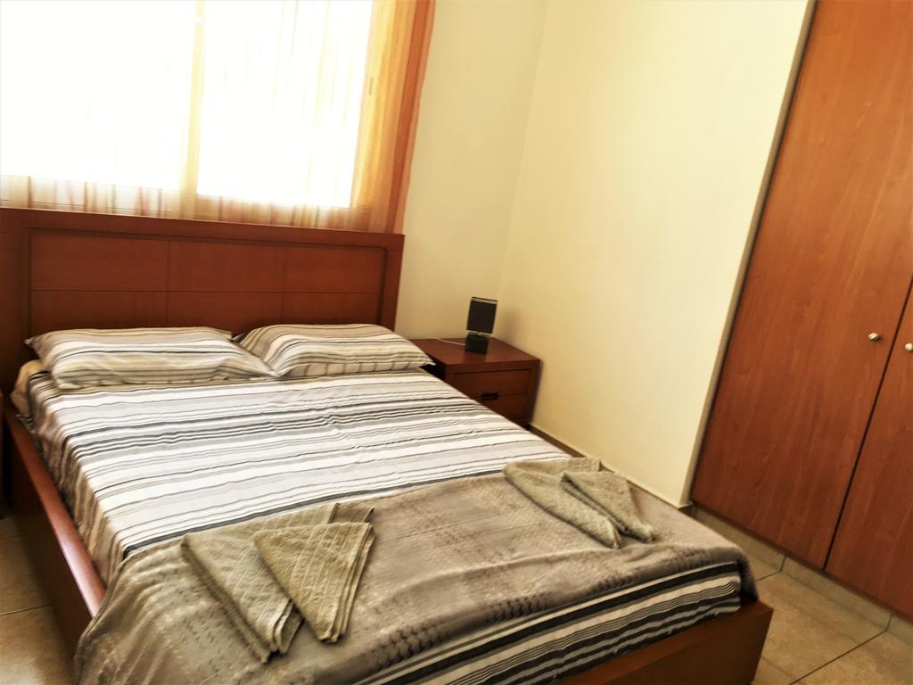 Diana Gardens Apartment Paphos Bagian luar foto